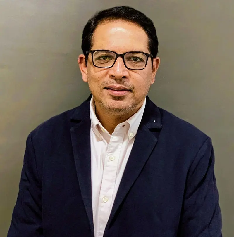 image-of-director-and-coach-rohit-taneja